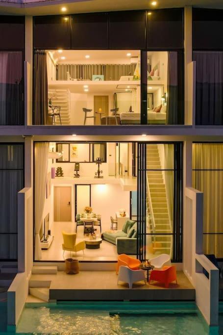 Casa de férias Pool Access Spacious Townhouse And Kids Slide